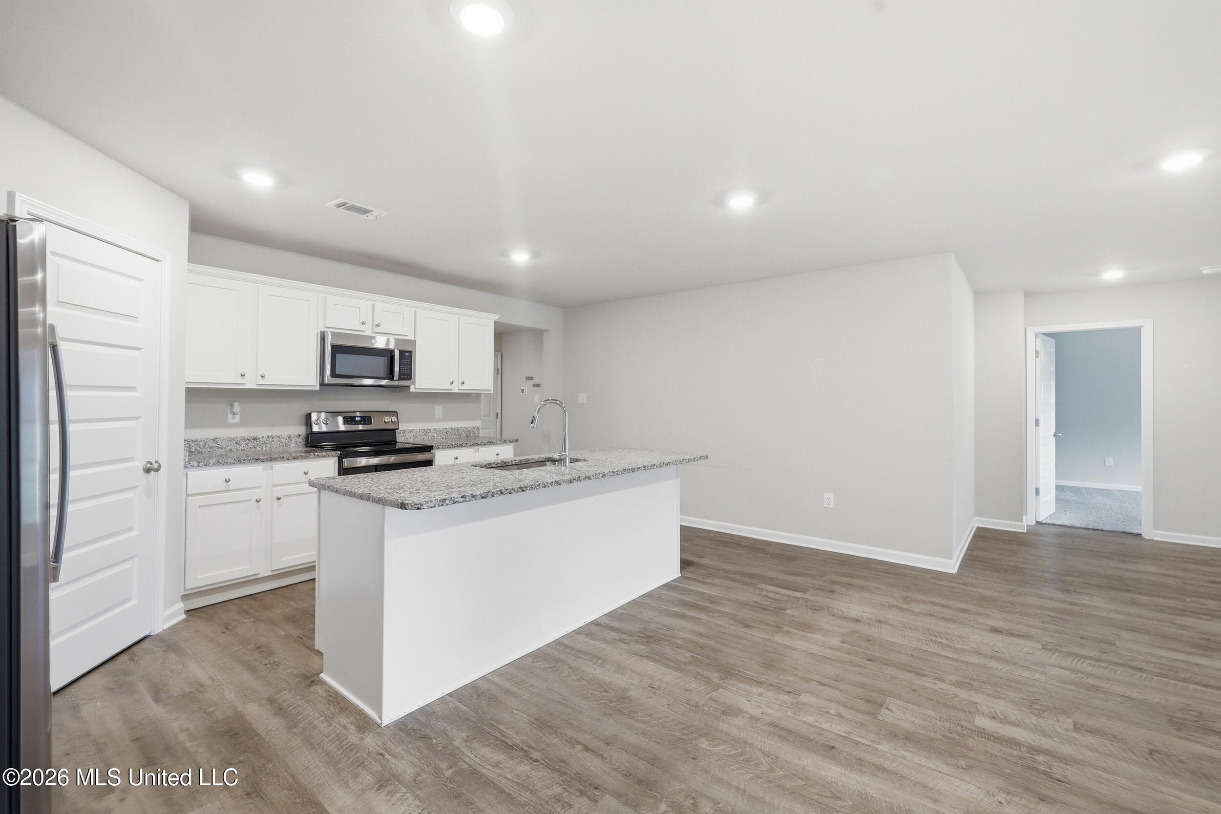 9467 Emersyn Lane Property Photo 17