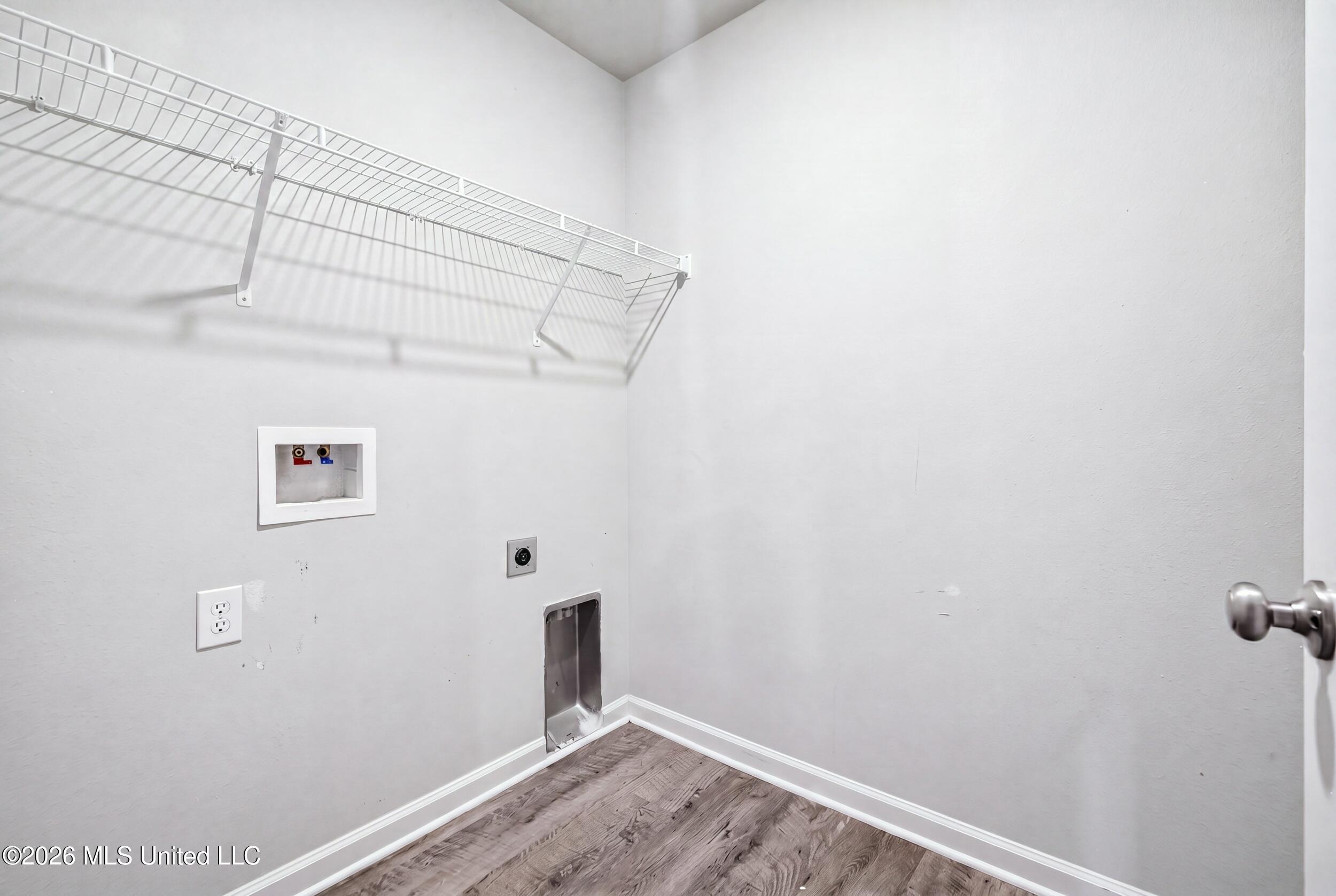 9467 Emersyn Lane Property Photo 33