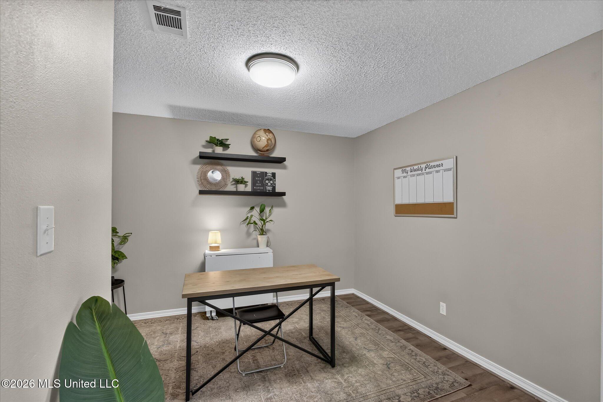 15077 Clear Springs Drive Property Photo 16