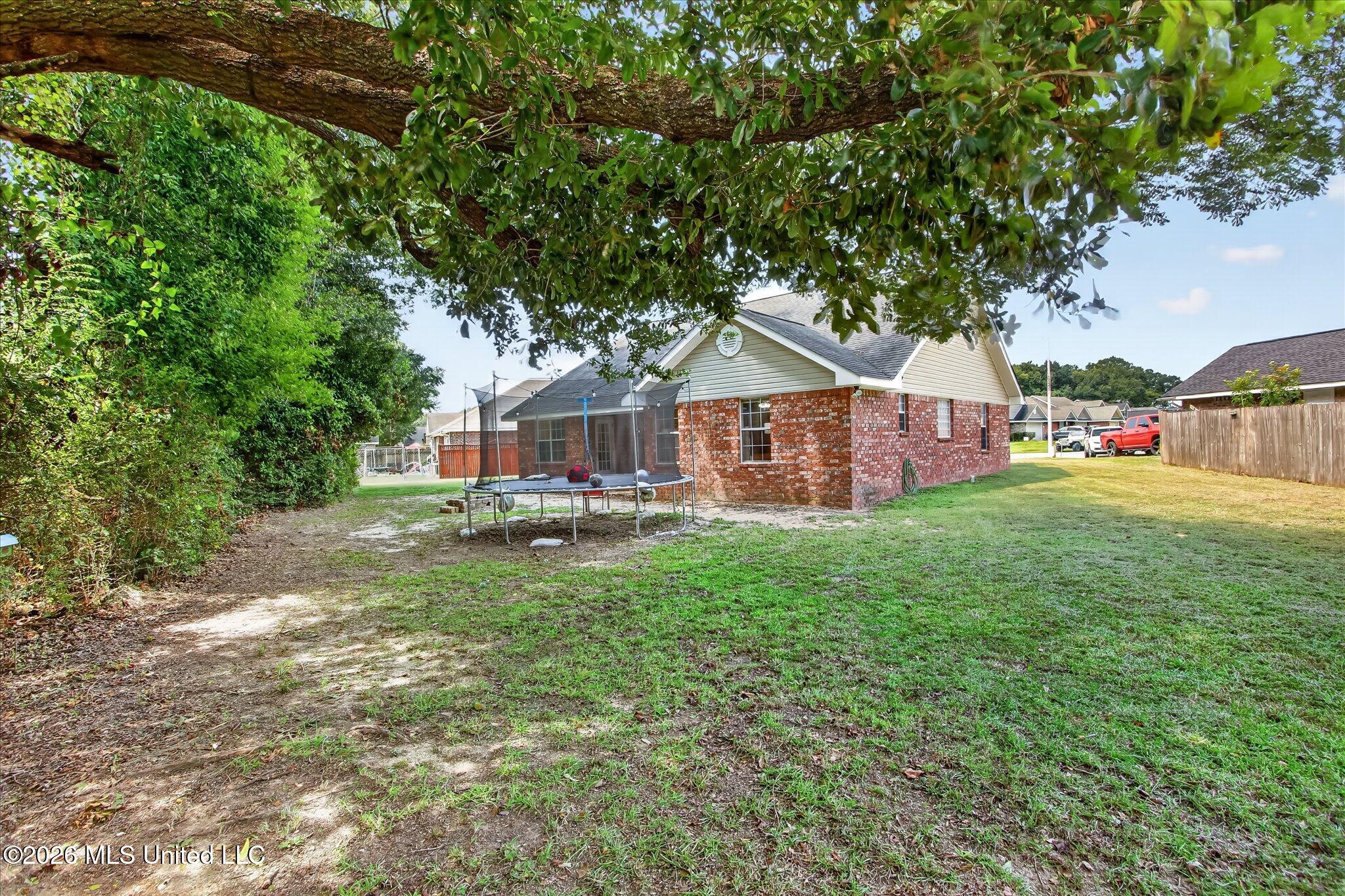 15077 Clear Springs Drive Property Photo 29