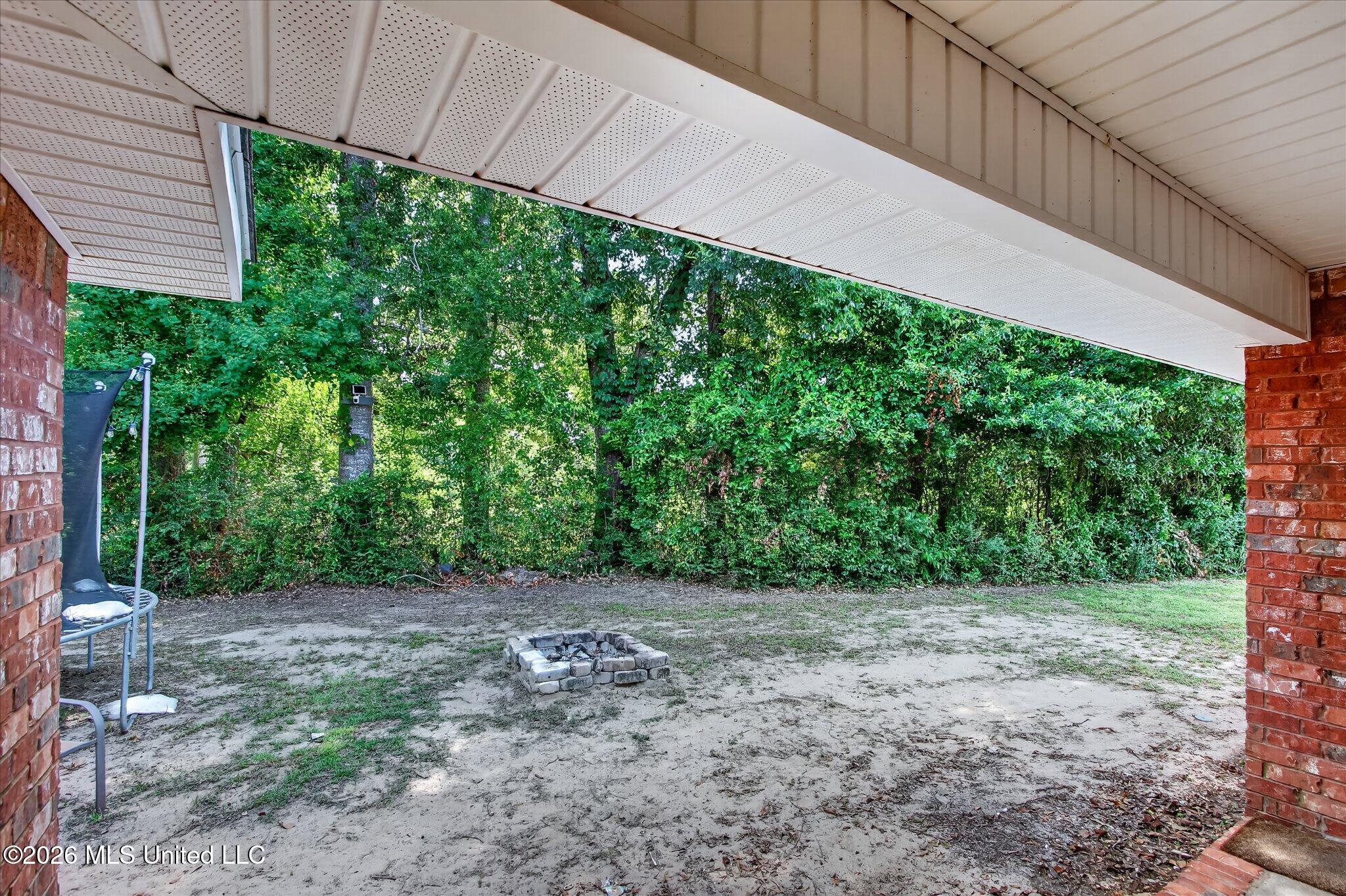 15077 Clear Springs Drive Property Photo 35