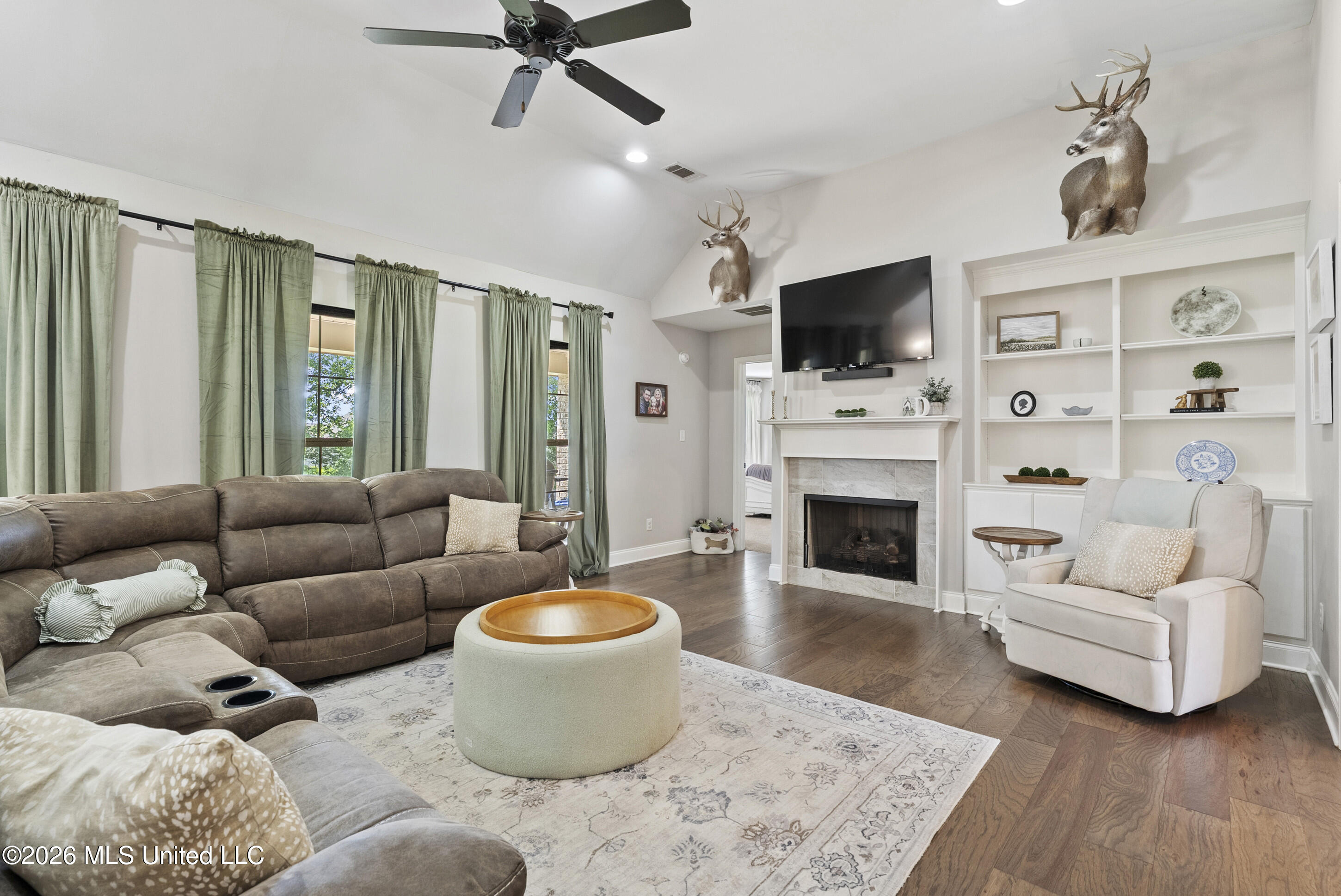 209 Eagle View Drive Property Photo 4
