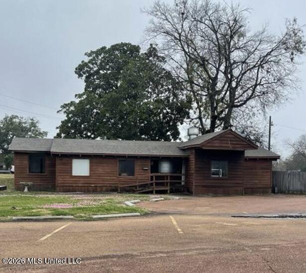 106 Carter Street Property Photo 7