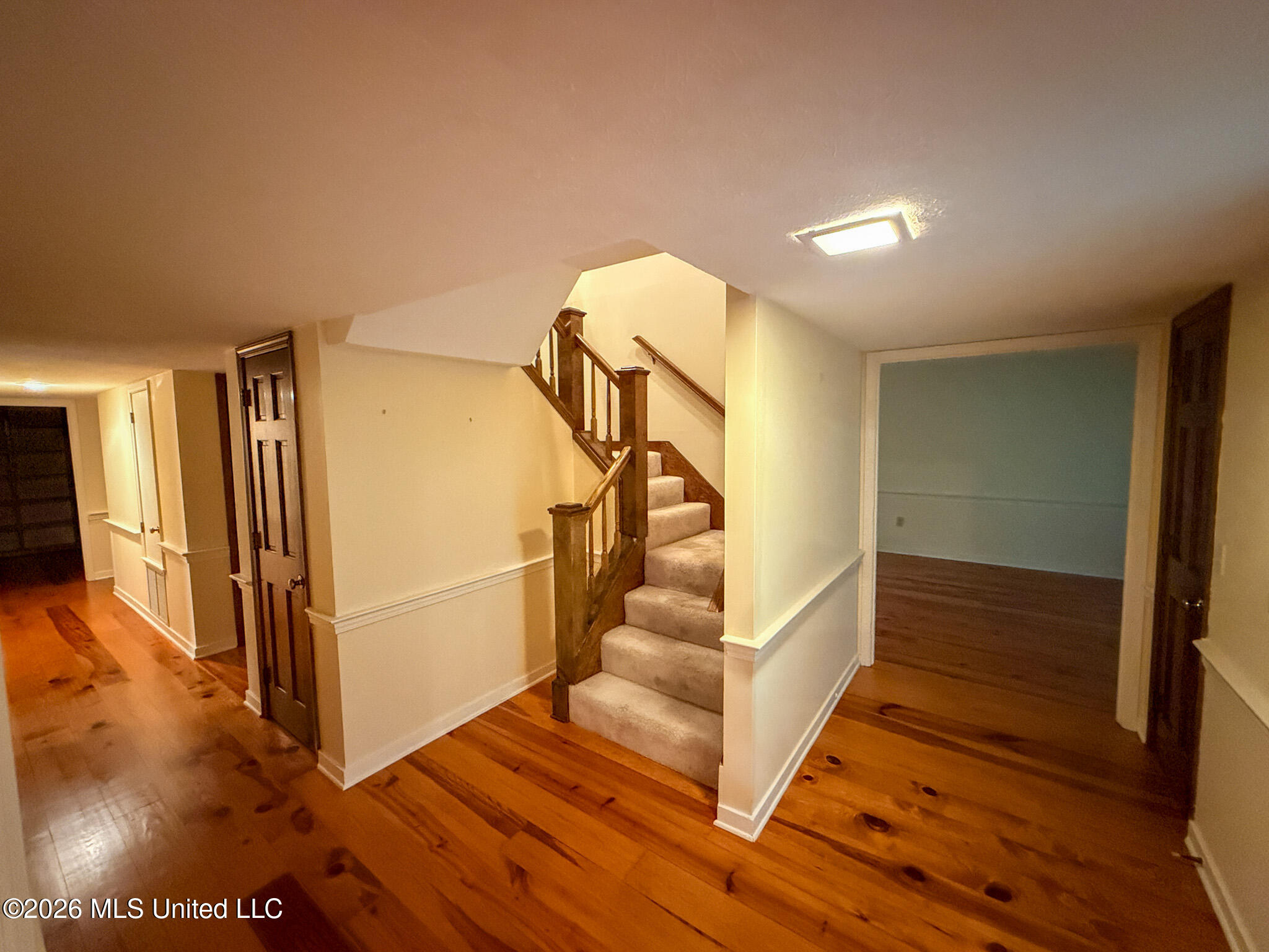 100 Coachmans Road Property Photo 13