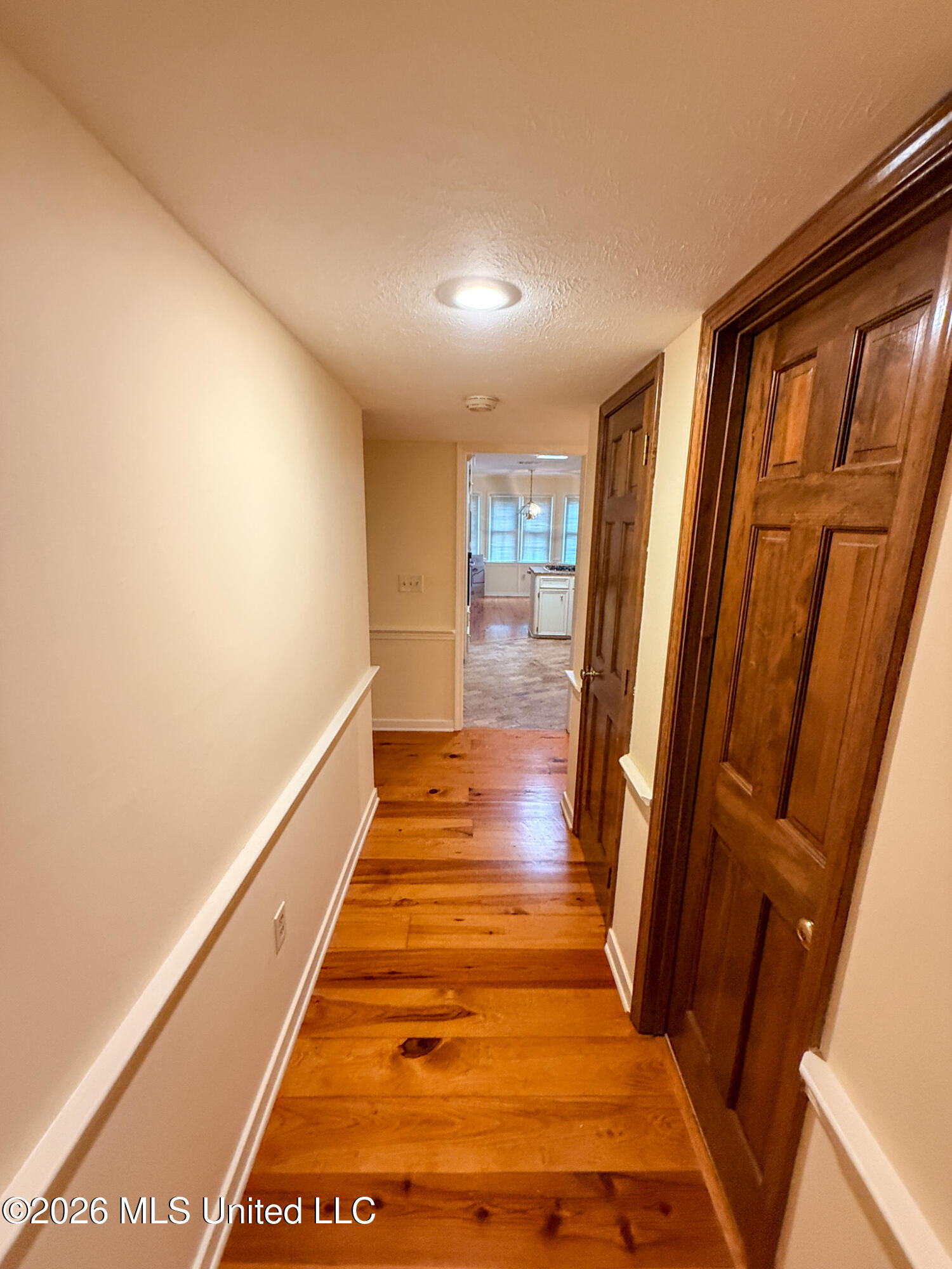 100 Coachmans Road Property Photo 18