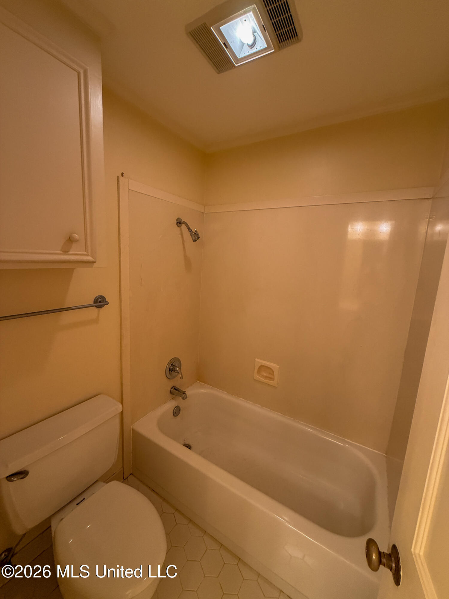 100 Coachmans Road Property Photo 21