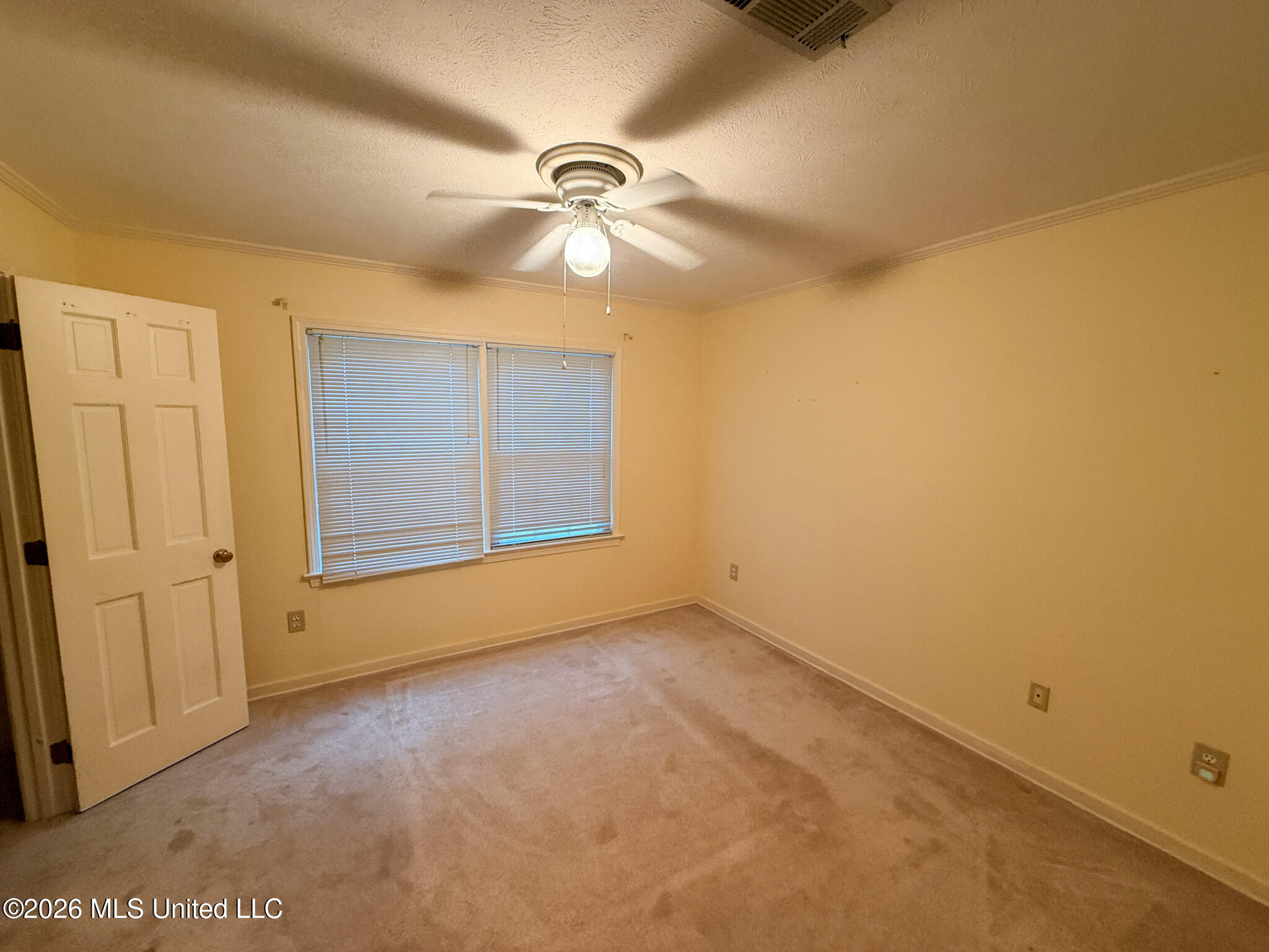 100 Coachmans Road Property Photo 26