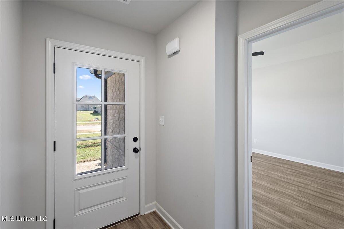 13758 Jack Thomas Boulevard Property Photo 9