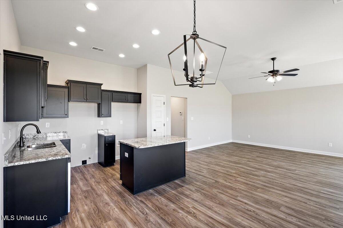 13758 Jack Thomas Boulevard Property Photo 13