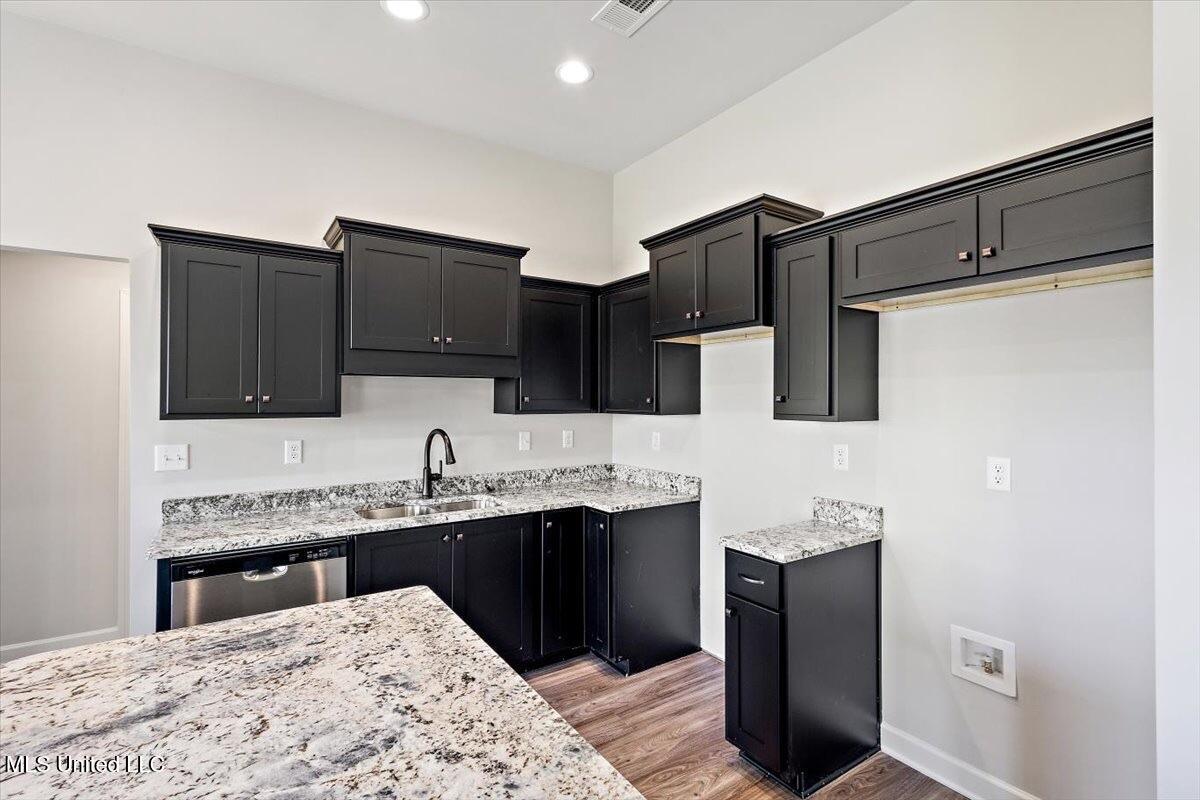 13758 Jack Thomas Boulevard Property Photo 14
