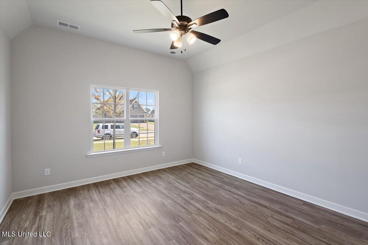 13758 Jack Thomas Boulevard Property Photo 15