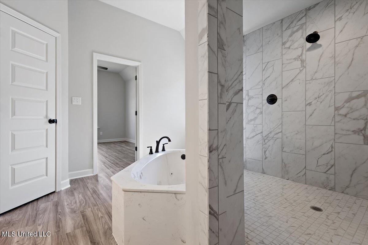 13758 Jack Thomas Boulevard Property Photo 20