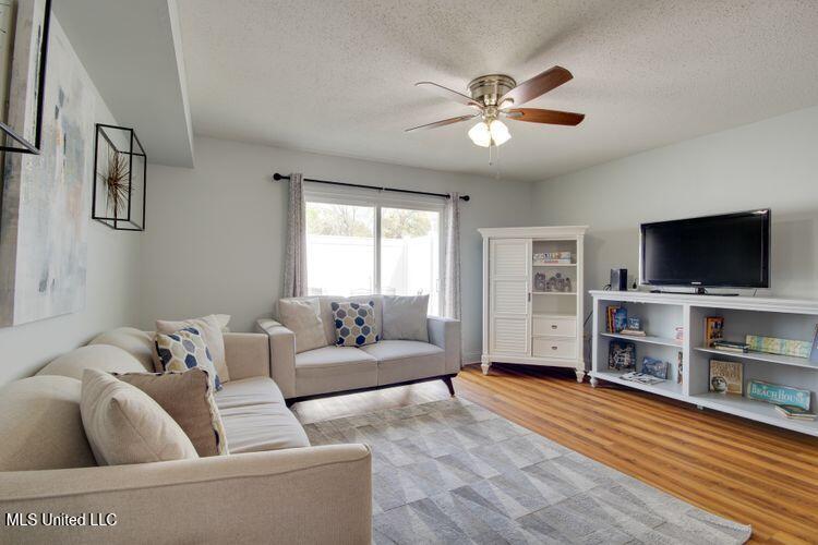 1664 Beach Boulevard Property Photo 7