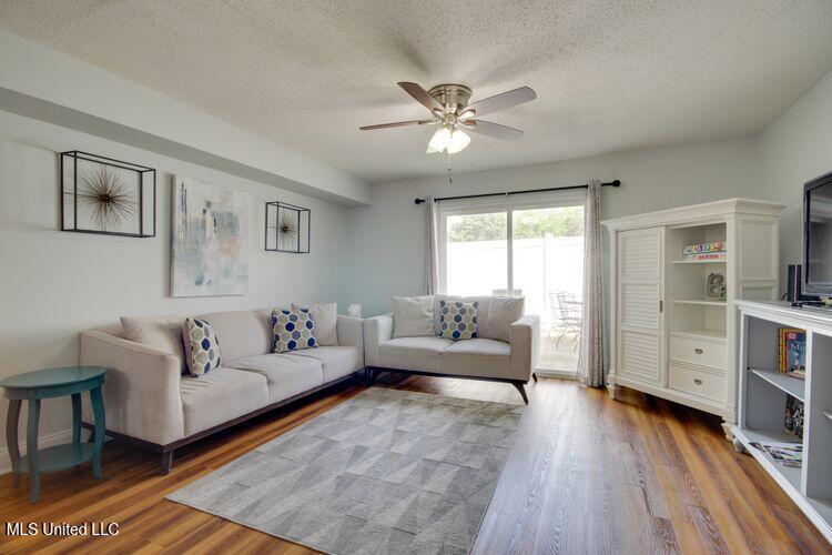 1664 Beach Boulevard Property Photo 8