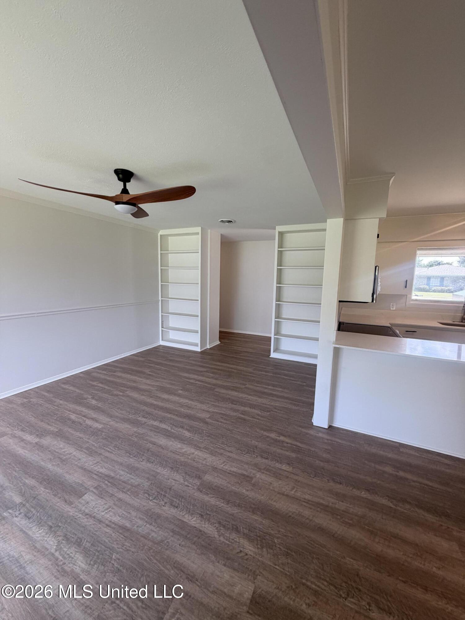 1107 Pear Street Property Photo 21