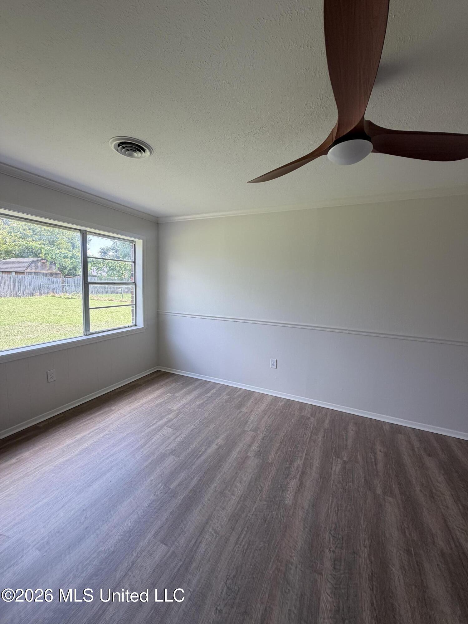 1107 Pear Street Property Photo 22