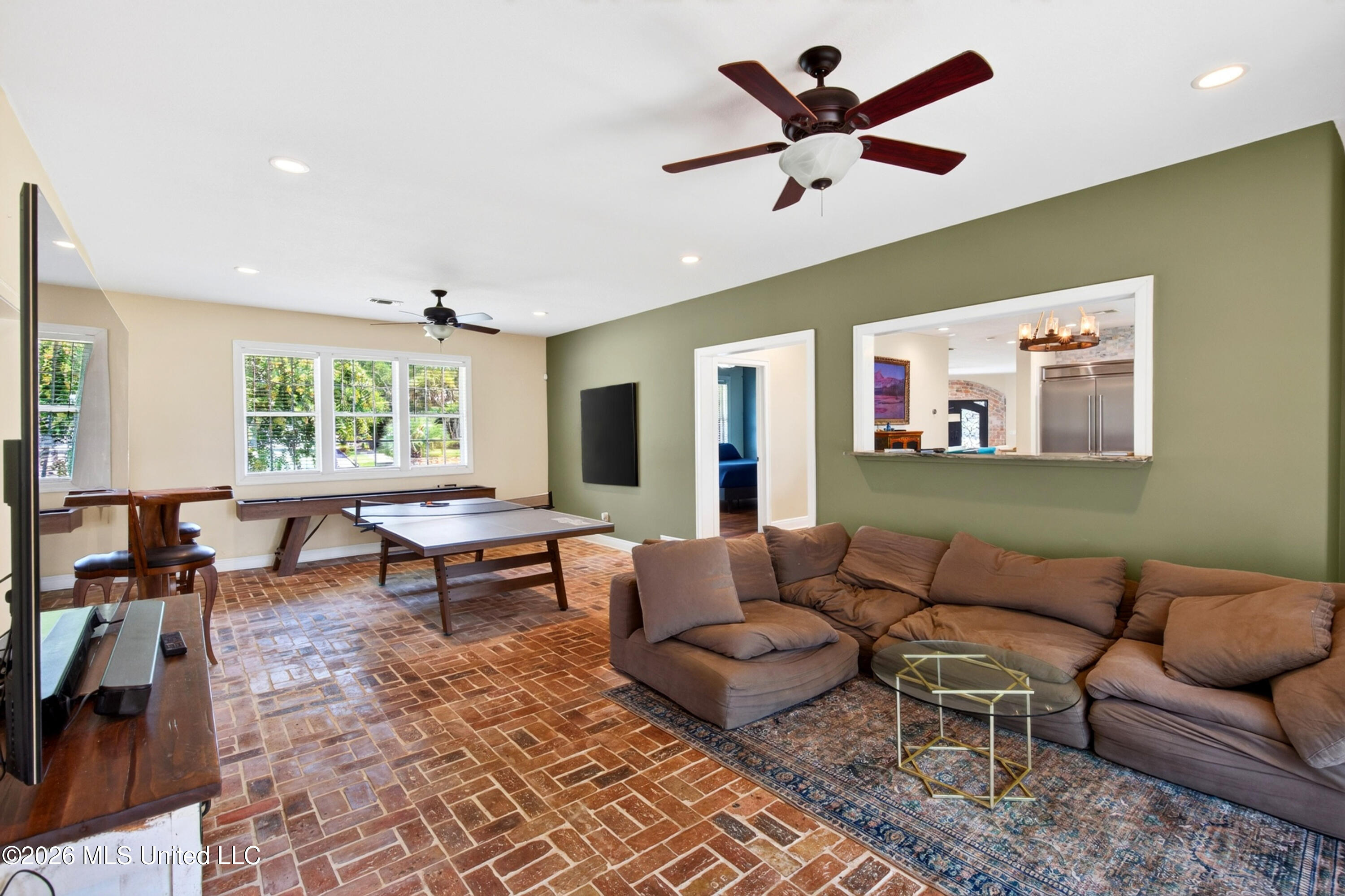 1143 2nd Street Property Photo 12