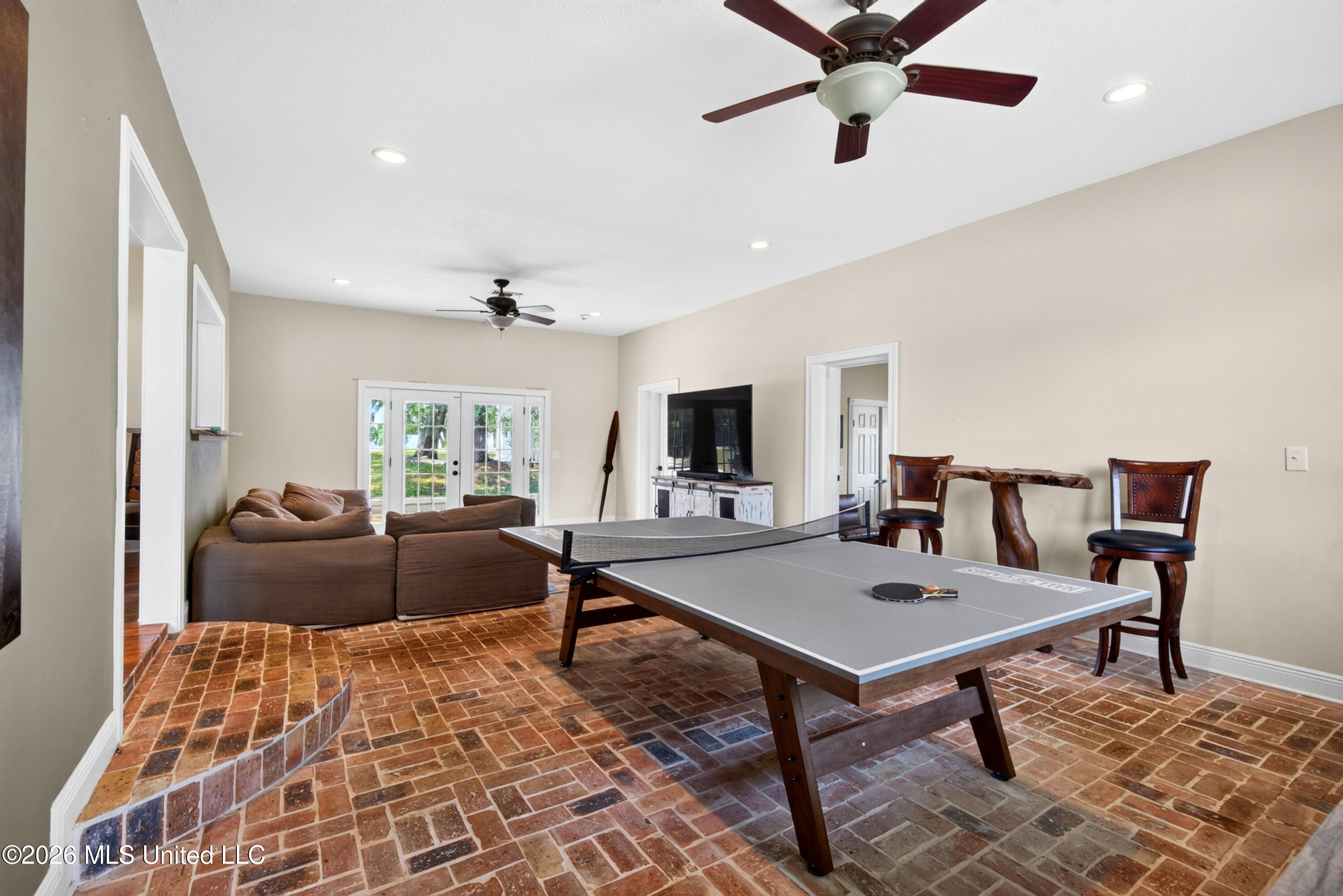 1143 2nd Street Property Photo 14