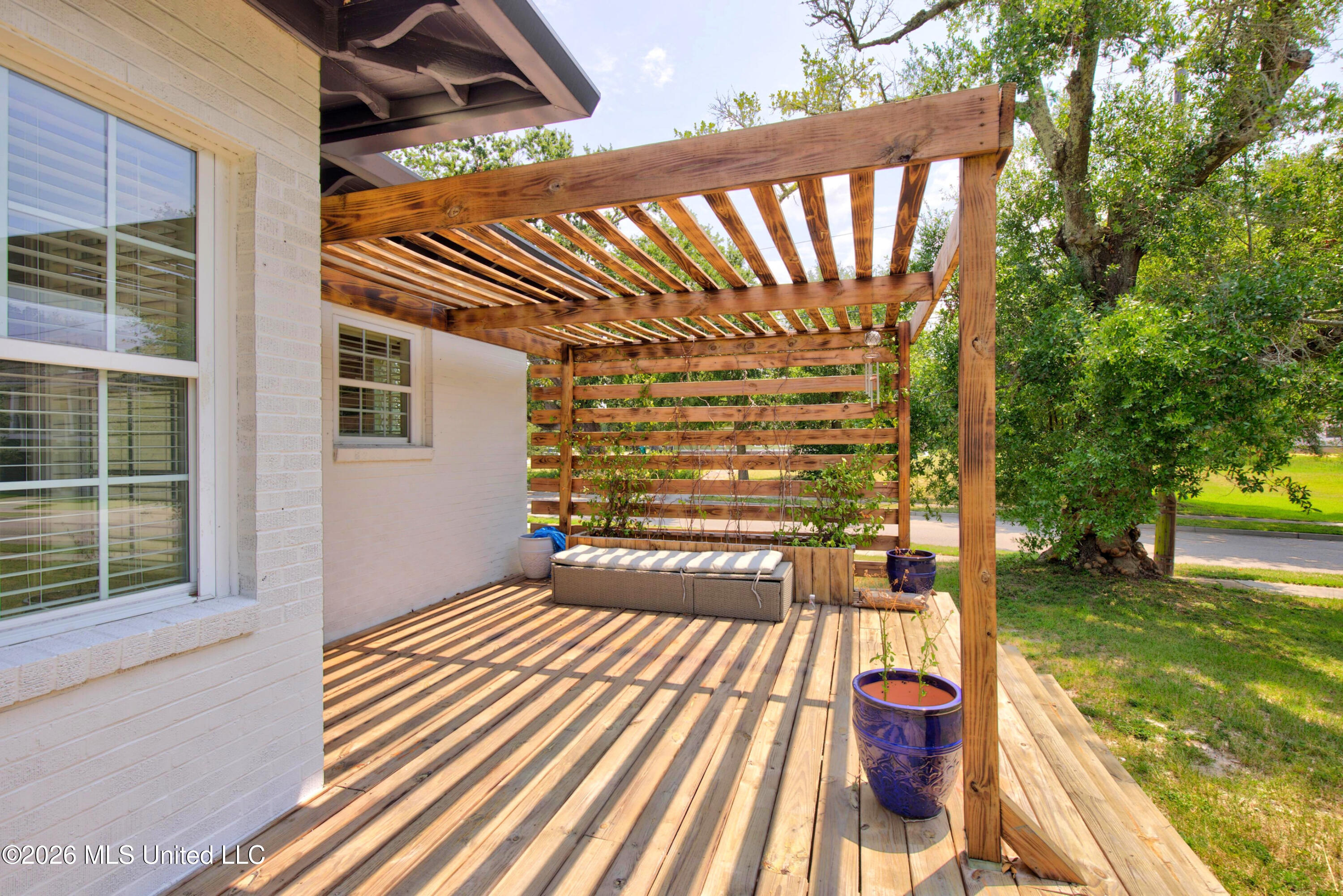 1143 2nd Street Property Photo 47