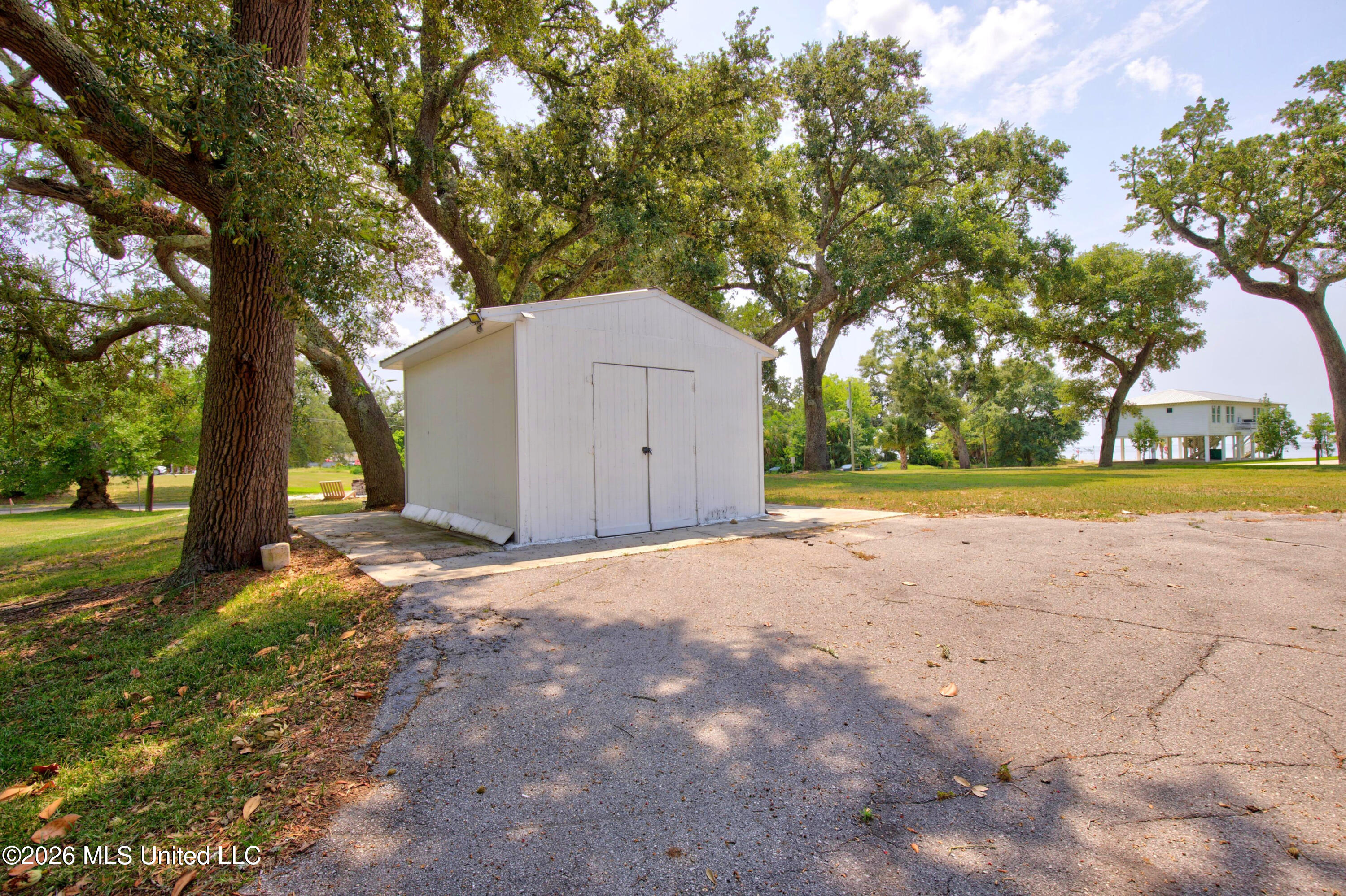 1143 2nd Street Property Photo 63