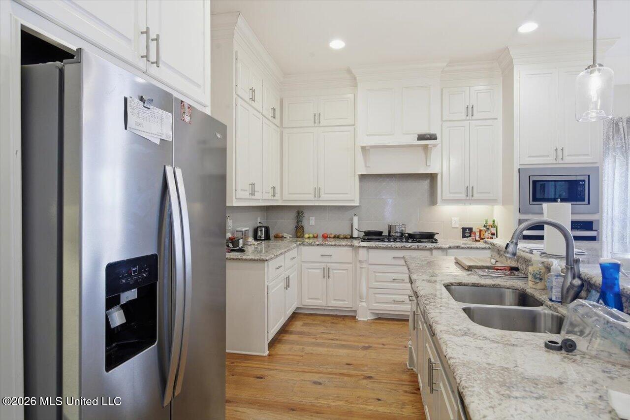 230 Grayhawk Drive Property Photo 12