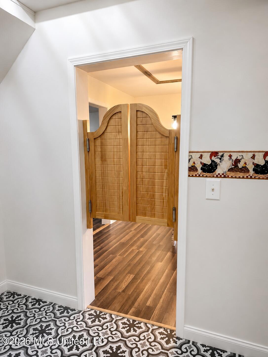 1808 Center Street Property Photo 7