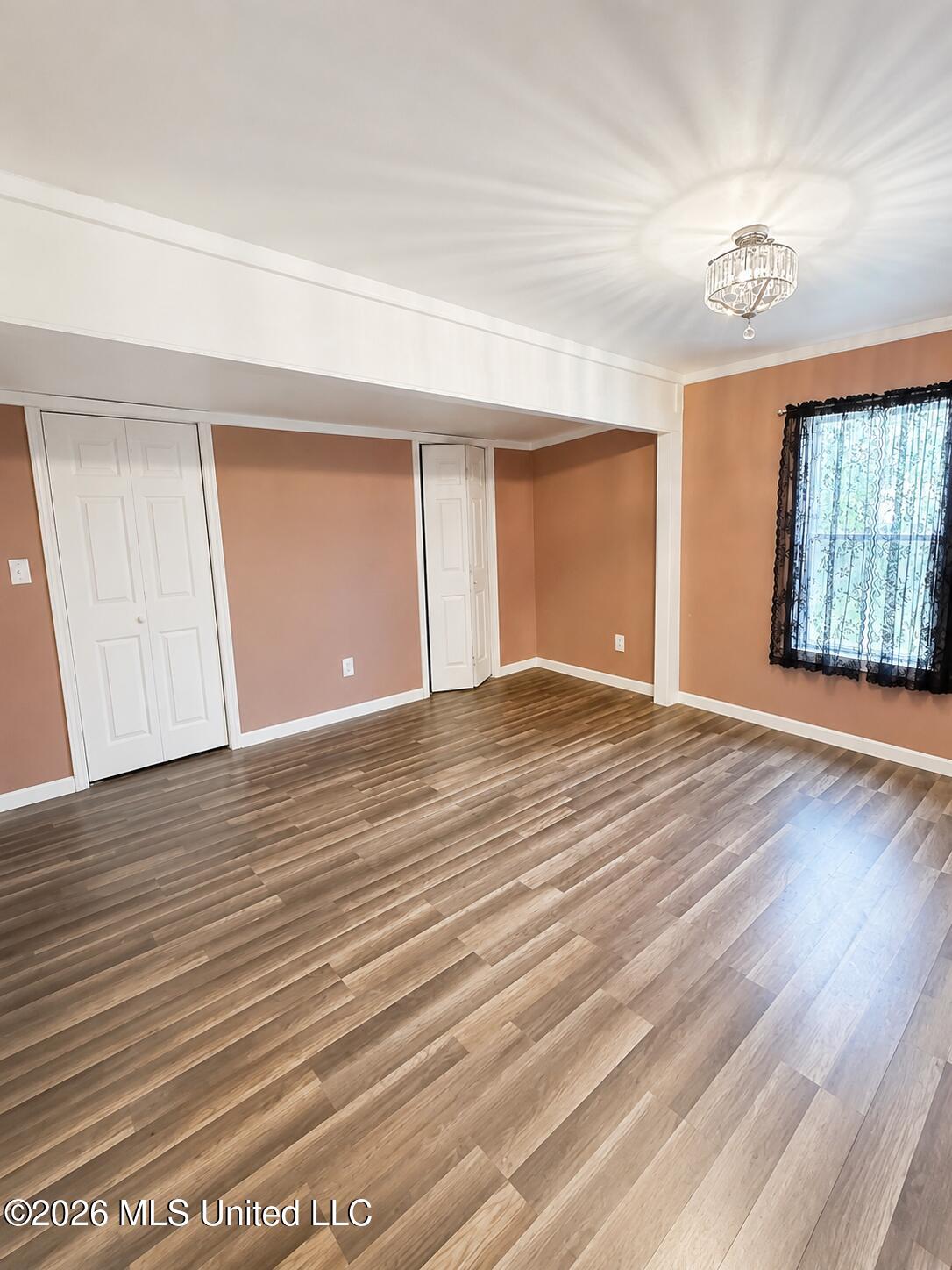 1808 Center Street Property Photo 17