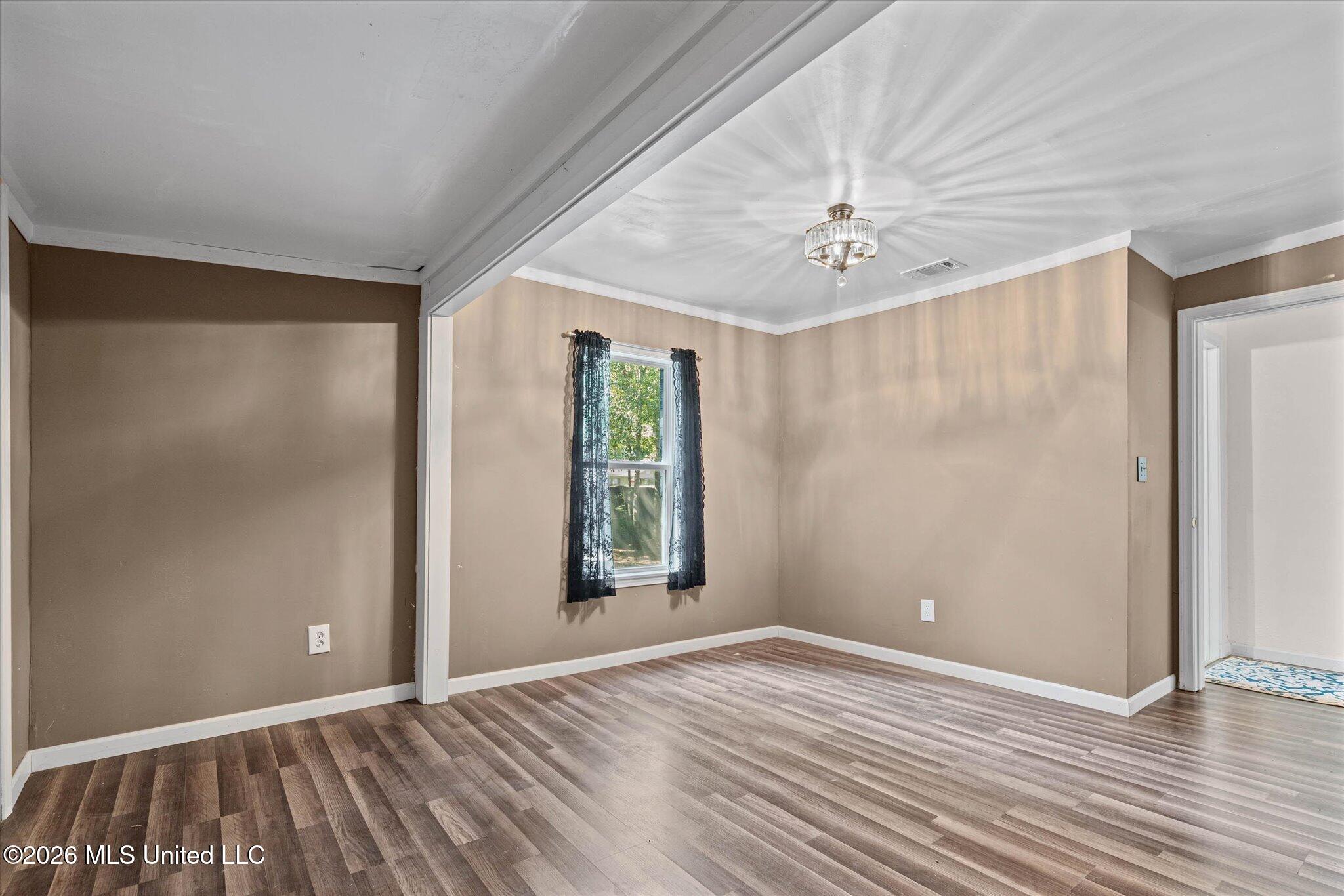 1808 Center Street Property Photo 24
