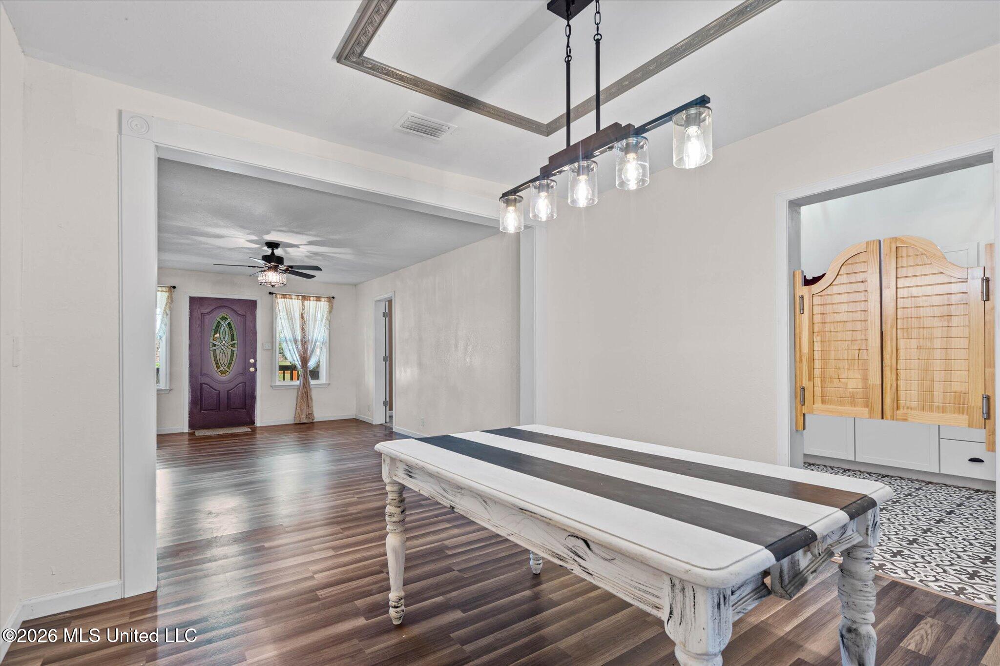 1808 Center Street Property Photo 32