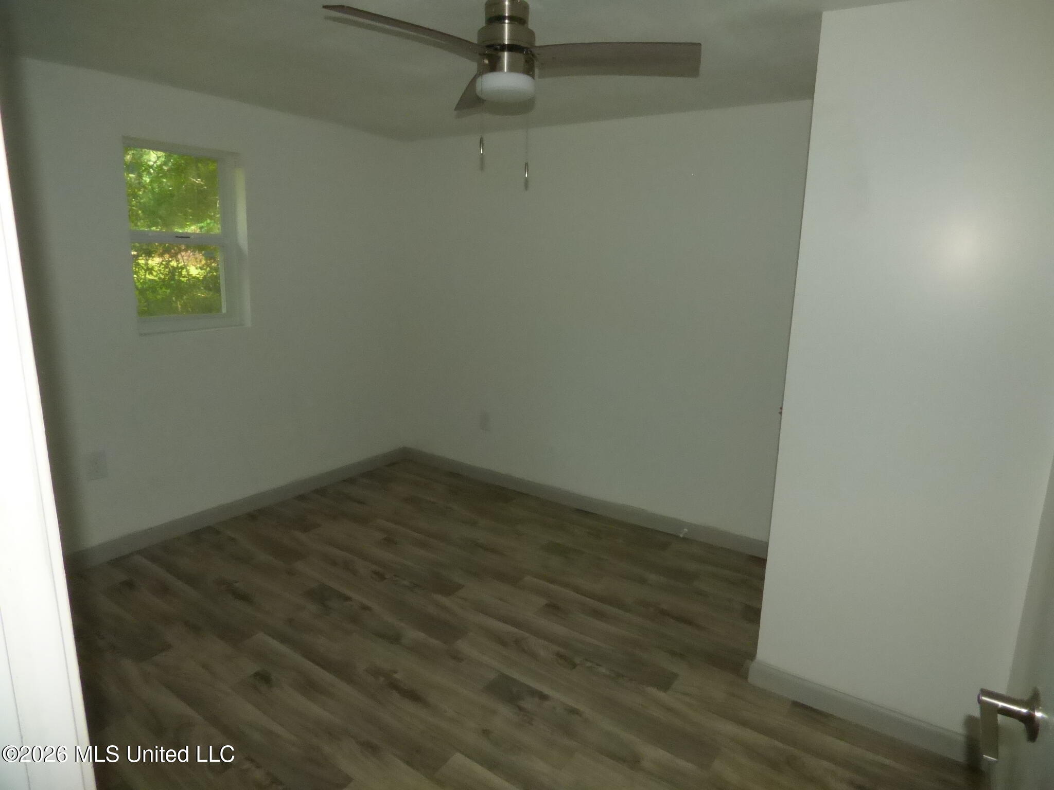 203 Peters Street Property Photo 5