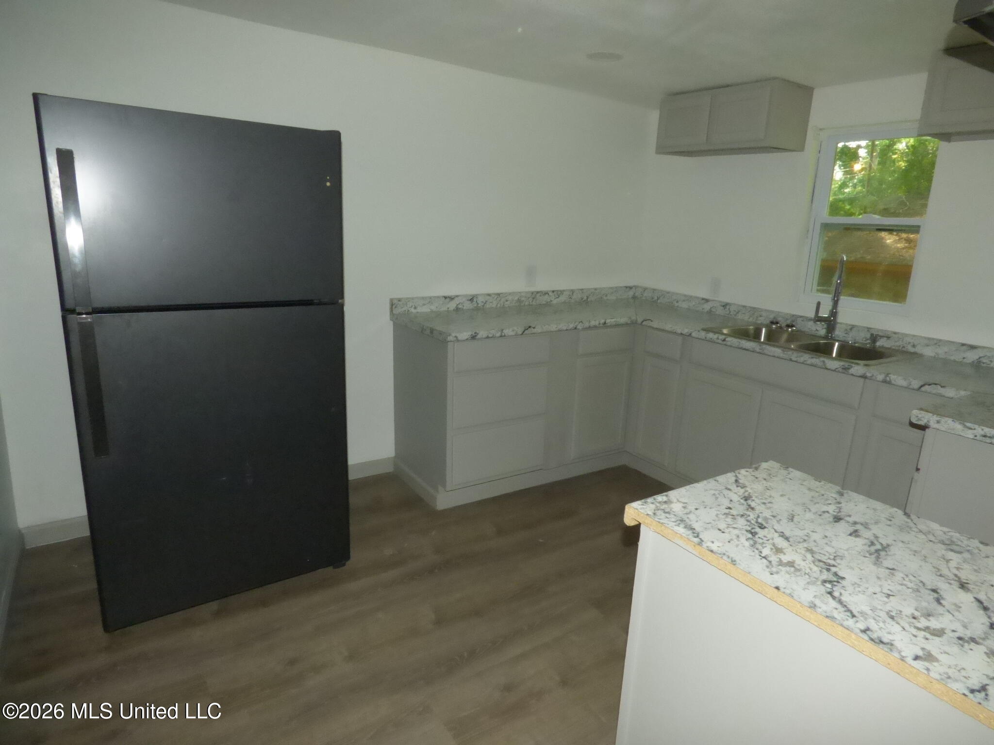 203 Peters Street Property Photo 7