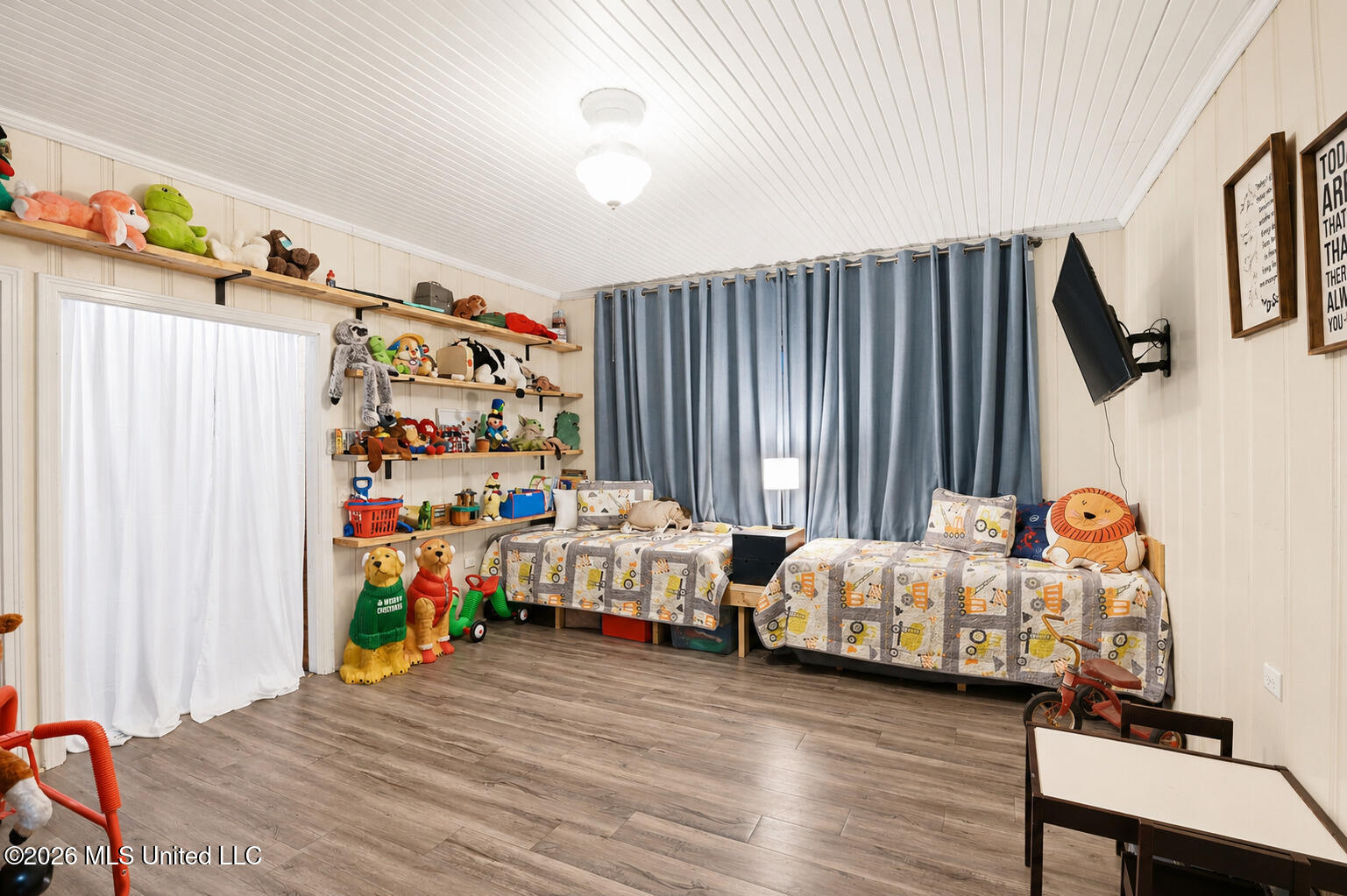 2810 Columbia Avenue Property Photo 15
