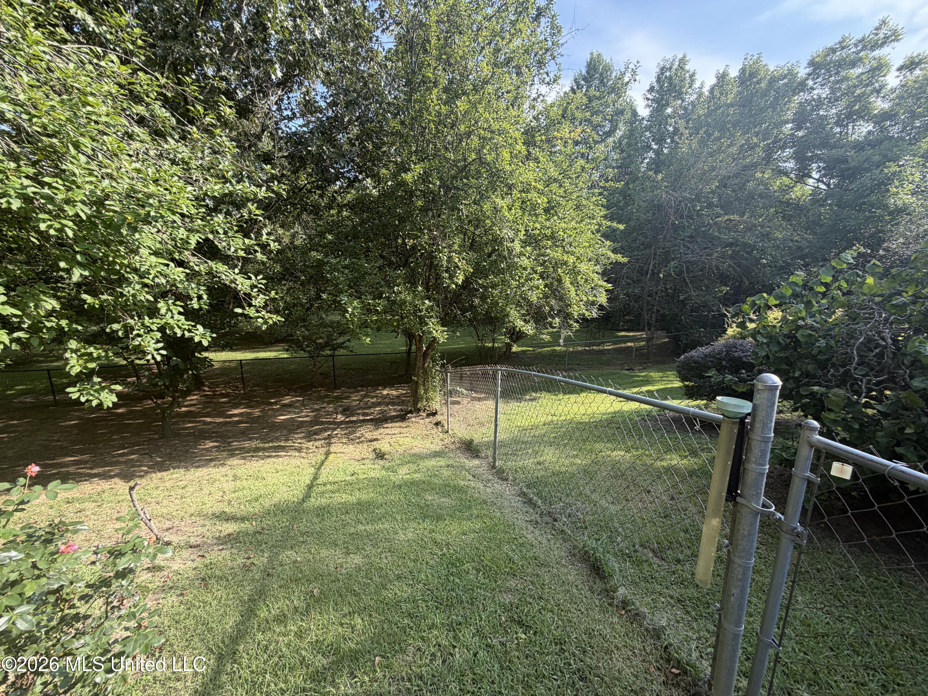 8861 Jones Road Property Photo 5