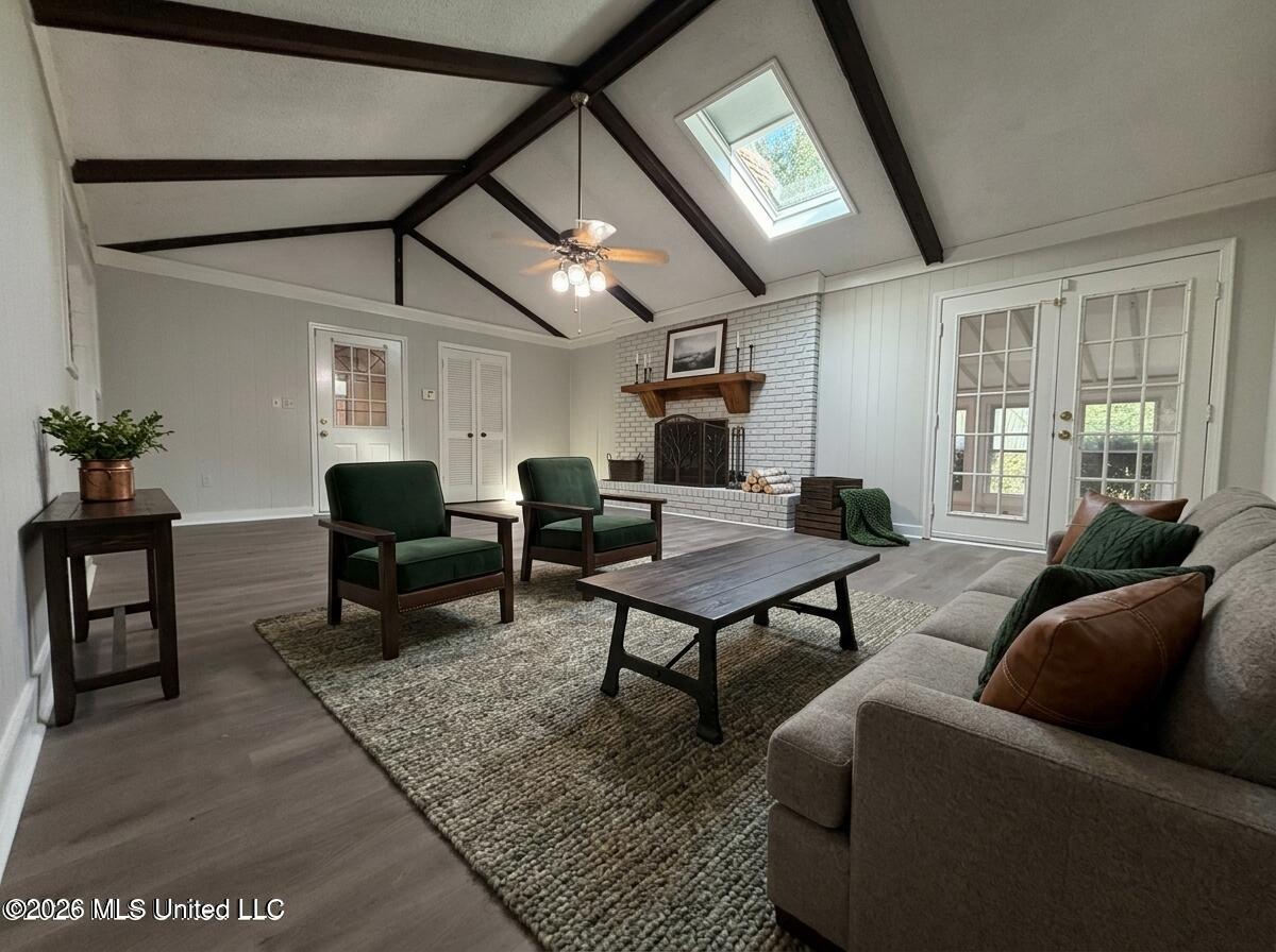8861 Jones Road Property Photo 8