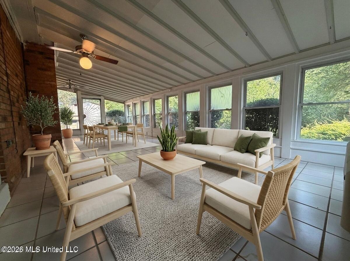 8861 Jones Road Property Photo 9