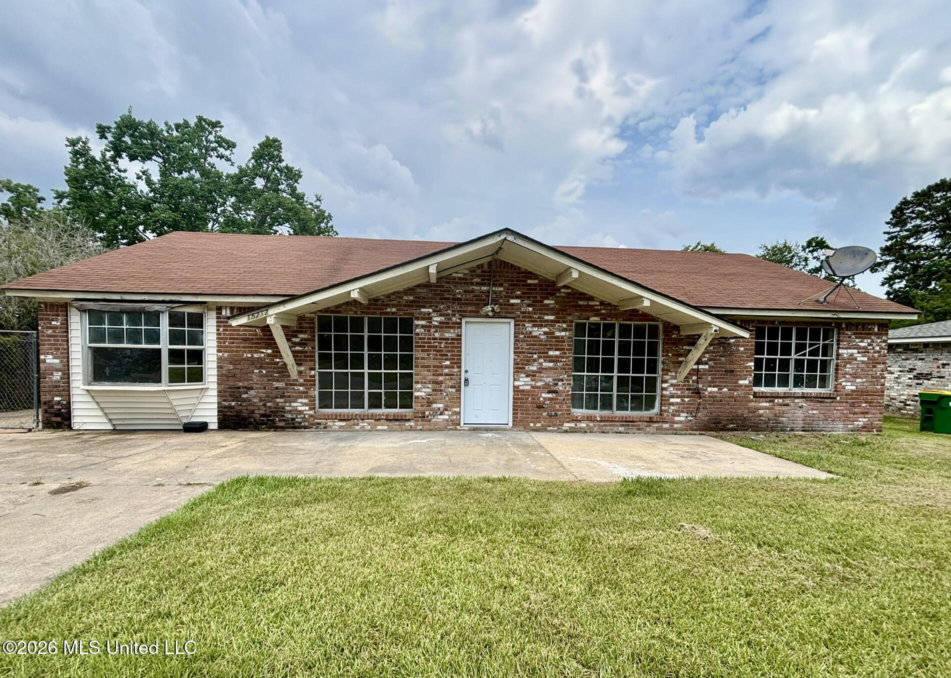 15212 Big Ridge Road Property Photo 1