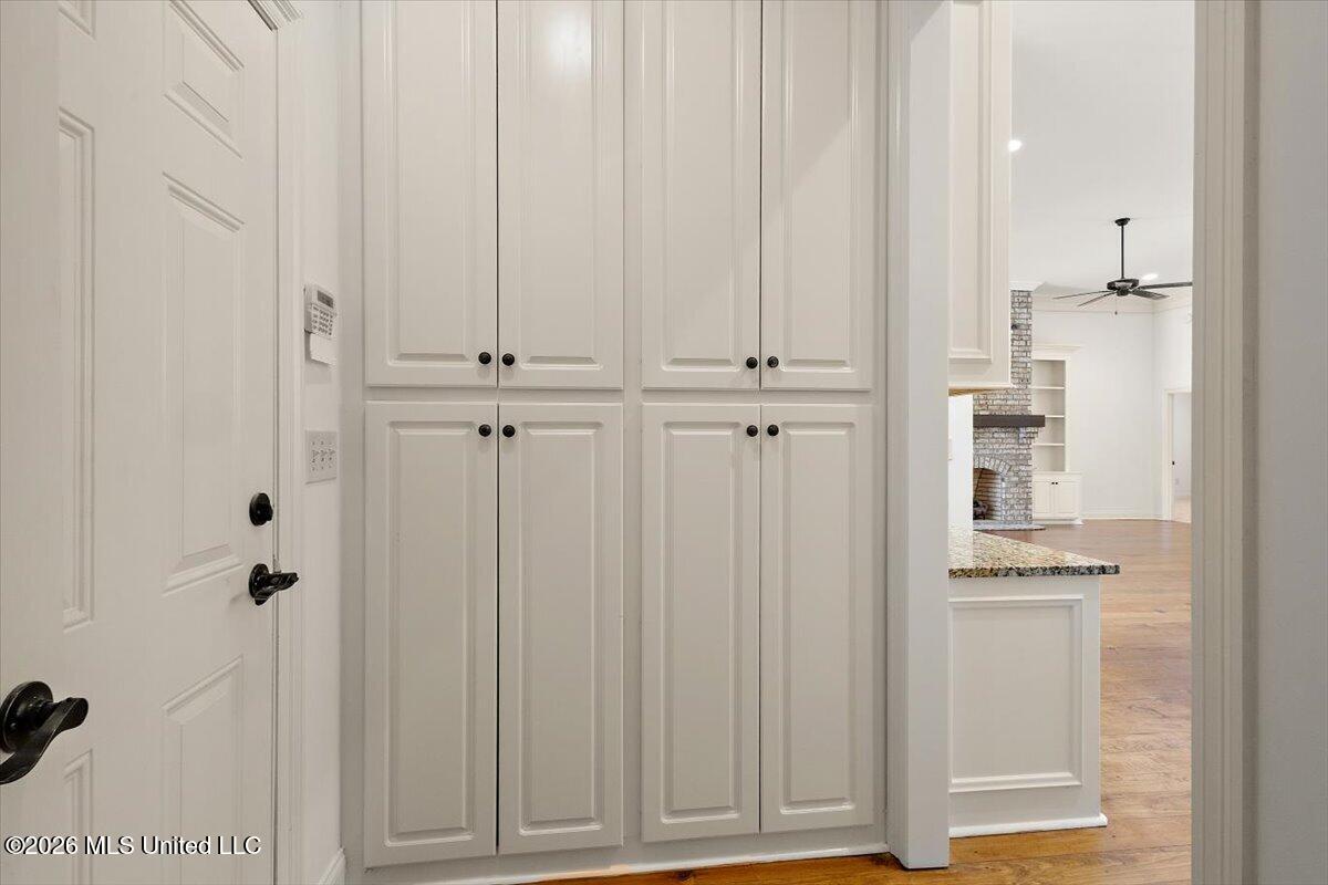 131 Caledonian Boulevard Property Photo 14