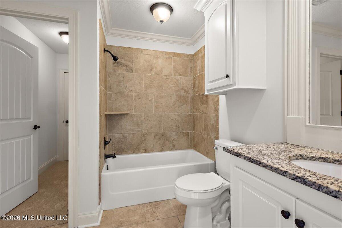 131 Caledonian Boulevard Property Photo 27