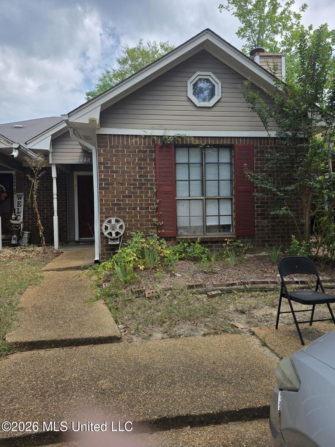 2444 River Oaks Boulevard Property Photo 1