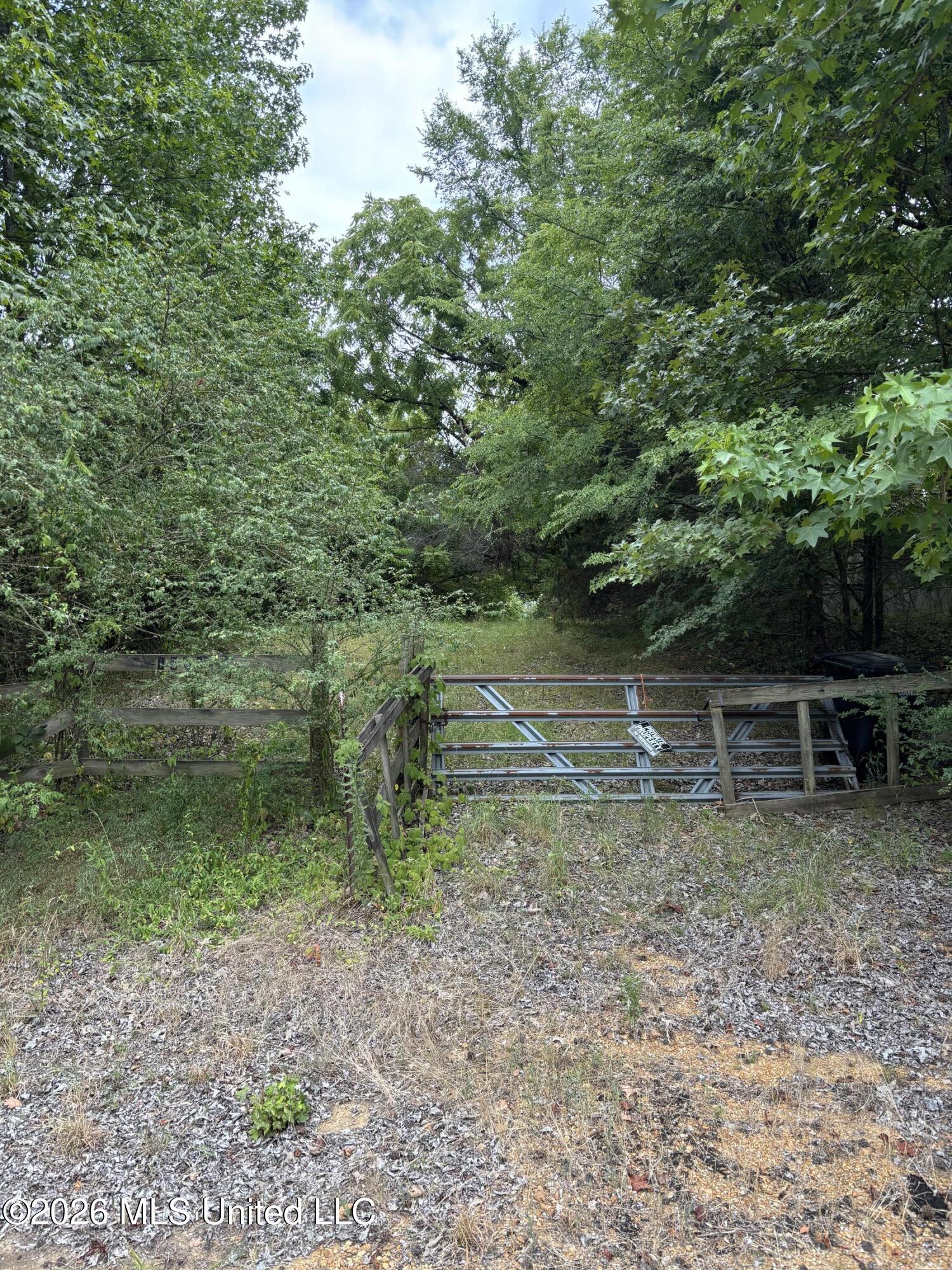 1360 Dallas Road Property Photo 1