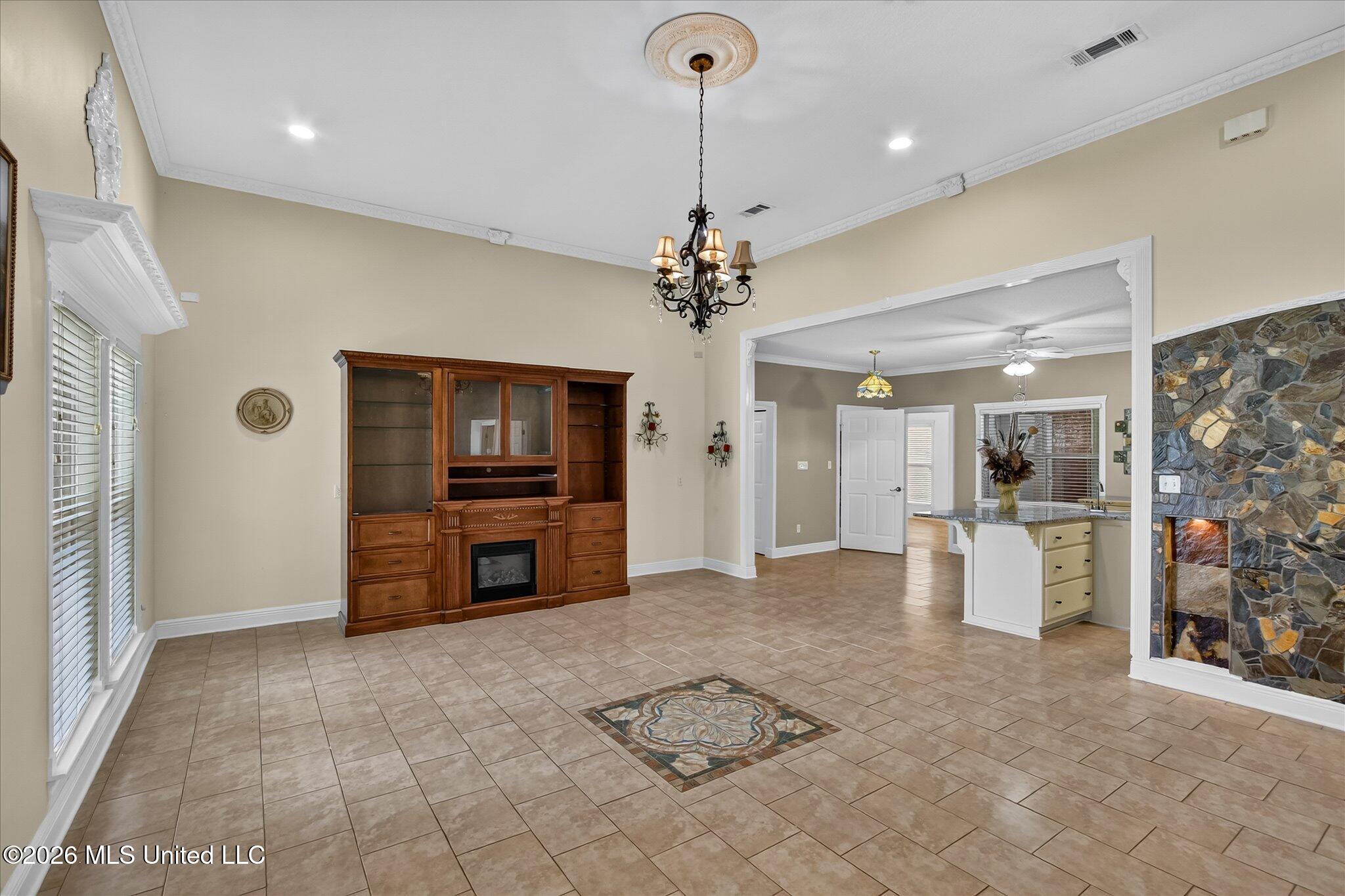 2011 Tradewinds Drive Property Photo 3
