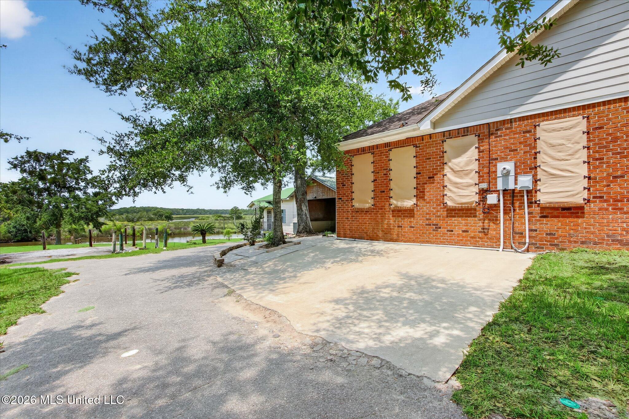 2011 Tradewinds Drive Property Photo 40