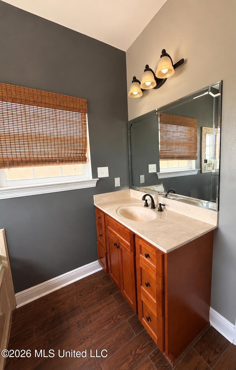 24 Jennie Lane Property Photo 14