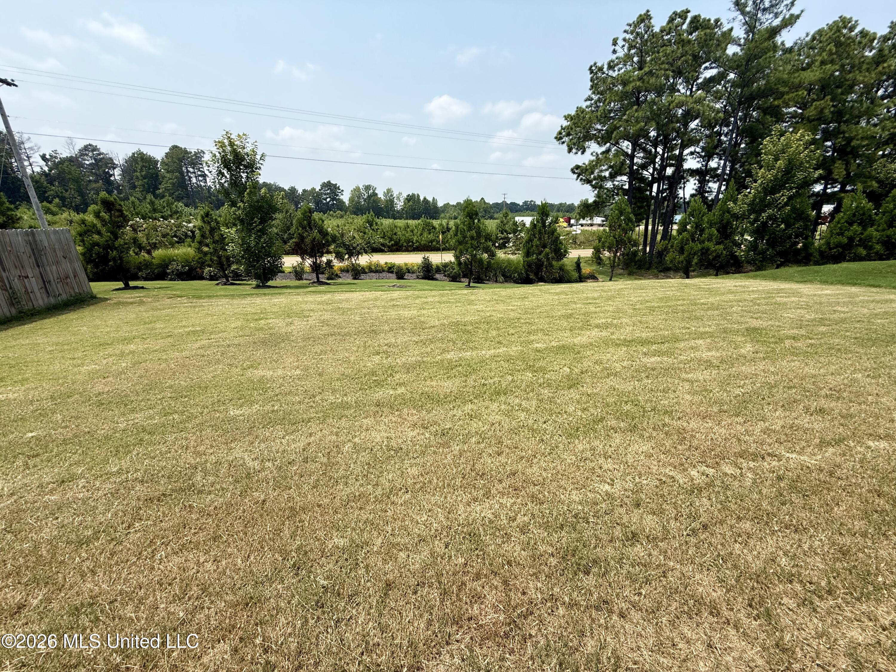 161 Twin Lakes Drive Property Photo 27