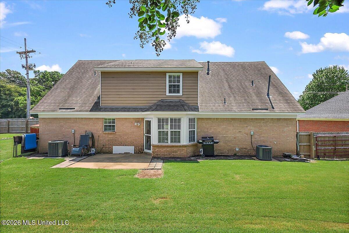 1978 Greencliff Drive Property Photo 30