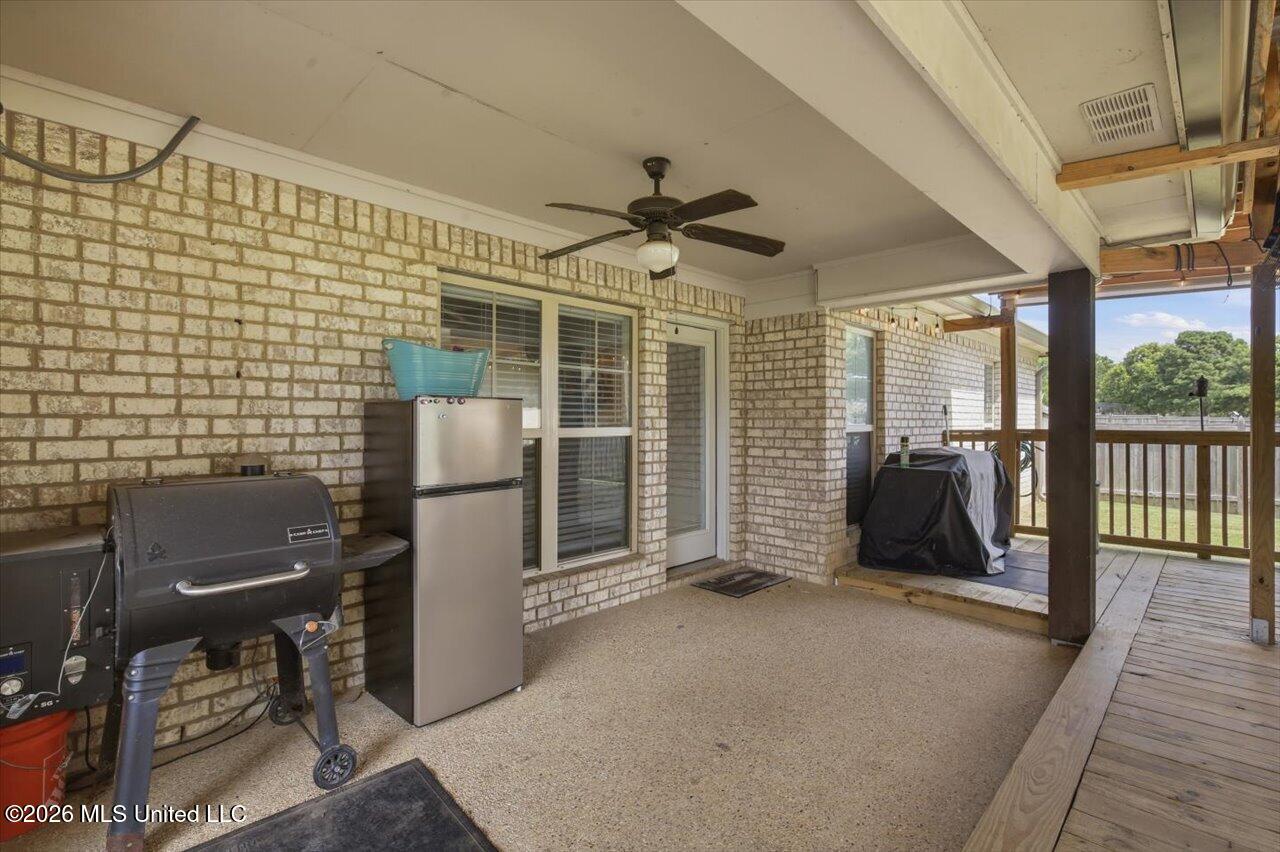 515 Westfield Drive Property Photo 30