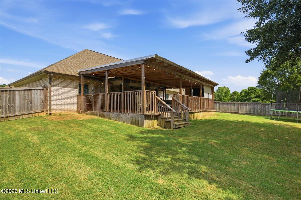 515 Westfield Drive Property Photo 37