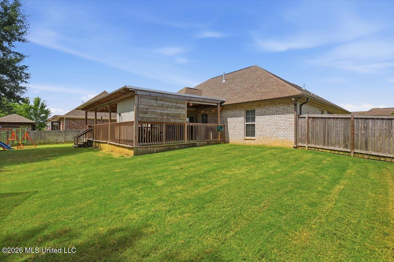 515 Westfield Drive Property Photo 39