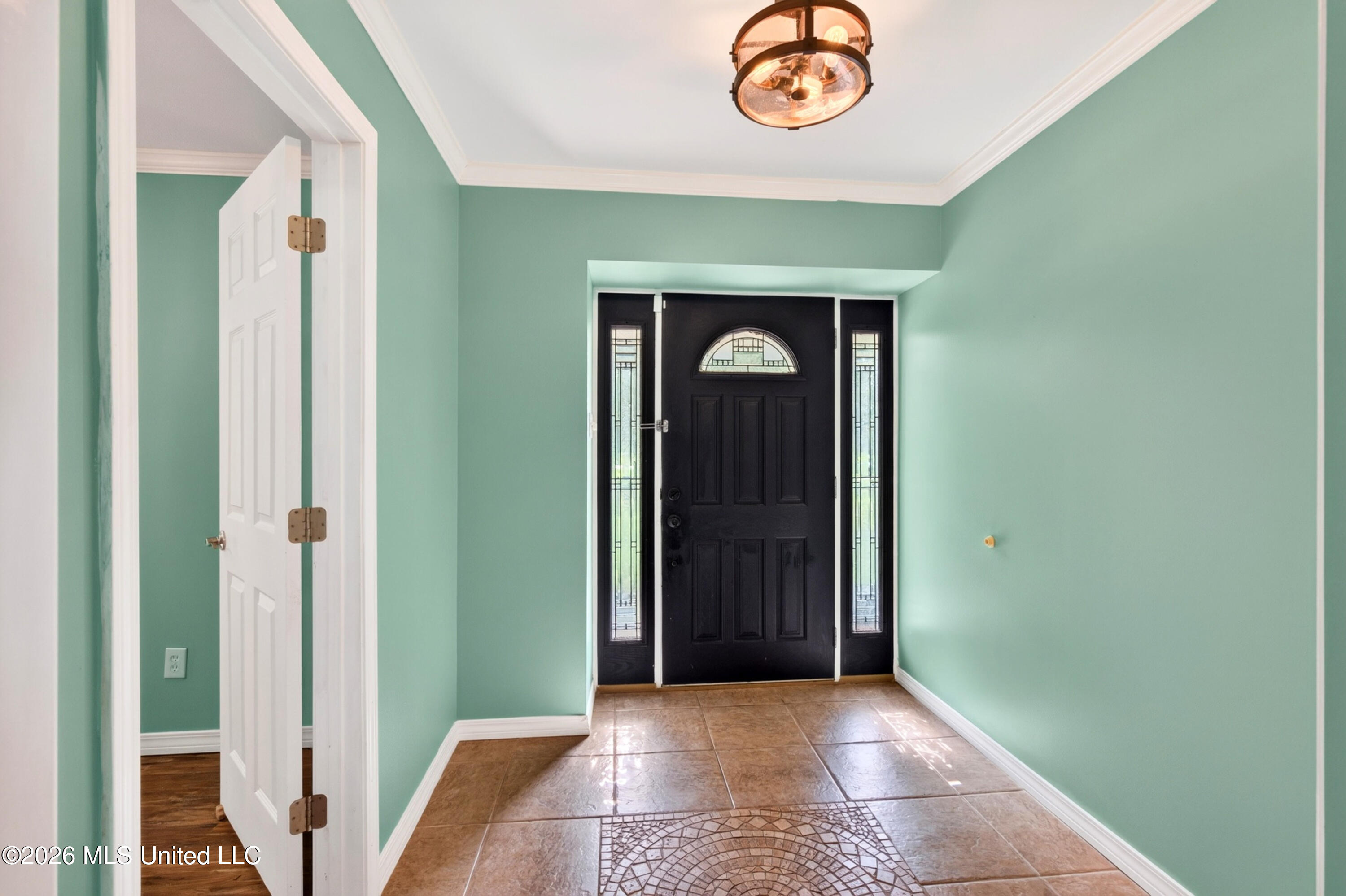 5068 Menge Avenue Property Photo 11