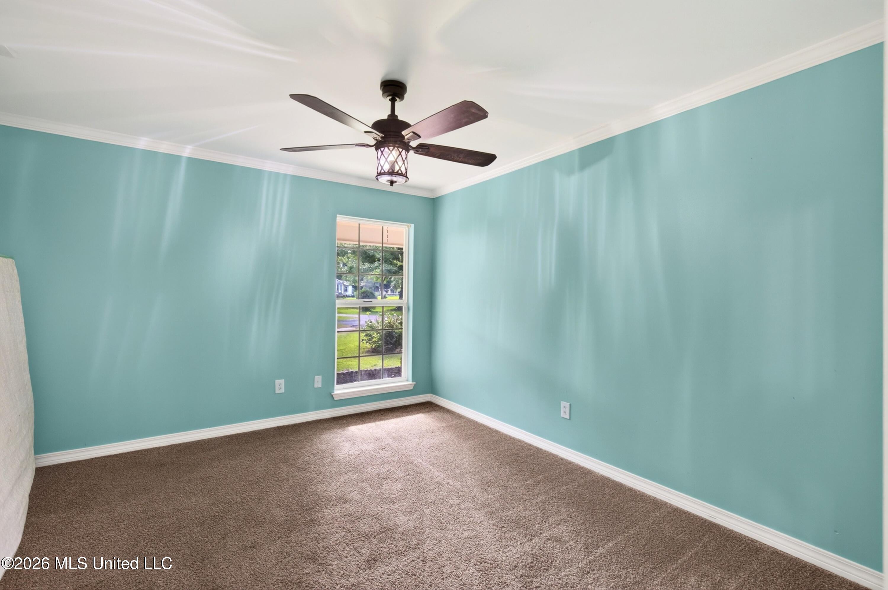 5068 Menge Avenue Property Photo 38
